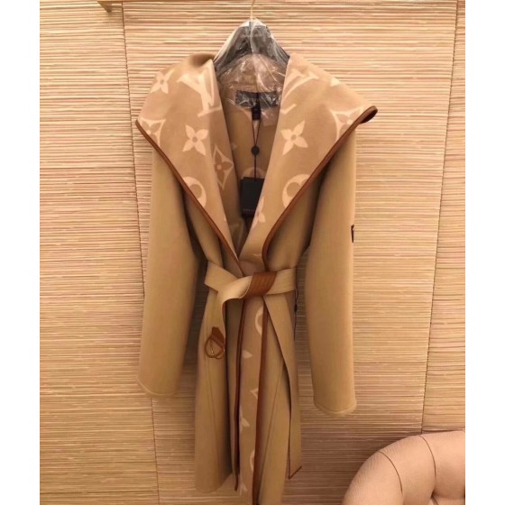 Louis Vuitton Cashmere Coat Q70 (Please consult customer service to confirm the size before placing a custom order)